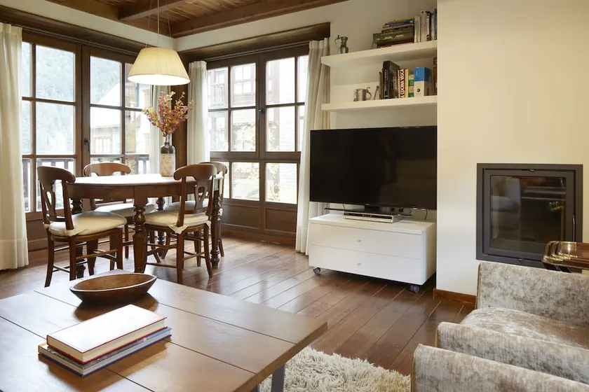 Val de Ruda Luxe 7 by FeelFree Rentals - Image 1