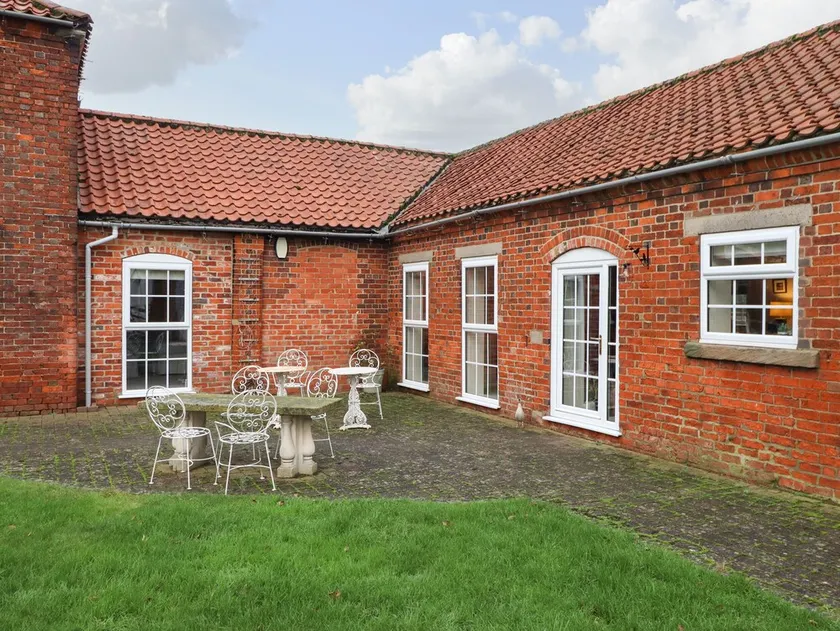 Cooper's Cottage - Image 1