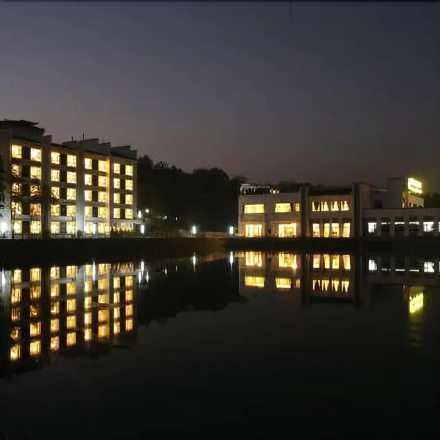 Lotus Garden Hotel - Image 1