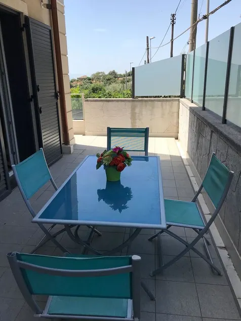 Apartment With 2 Bedrooms in Aci Castello, With Furnished Terrace and - Image 1