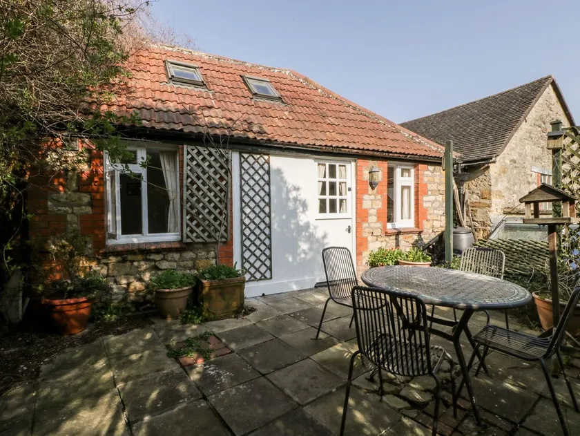 The Old Stable - Image 1
