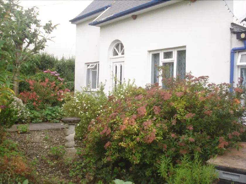 Plas Llangaffo - Image 1