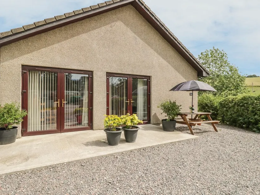 Kilt Room Cottage - Image 1