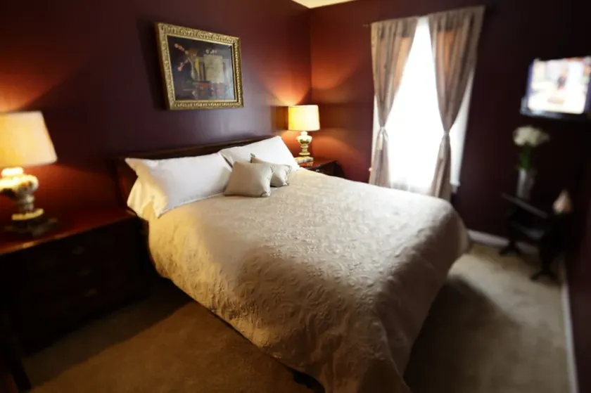 The Twilight Lodge - Image 1
