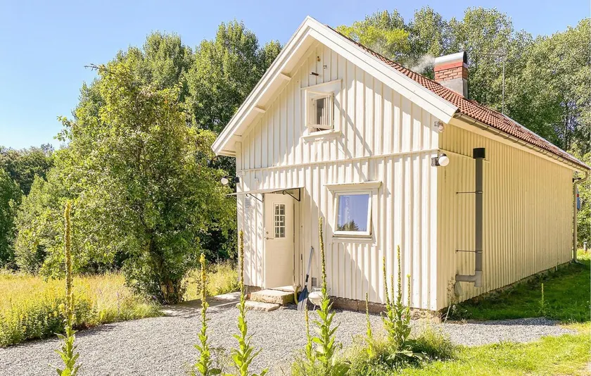 Beautiful Home in Fjällbacka With Wifi and 3 Bedrooms - Image 1