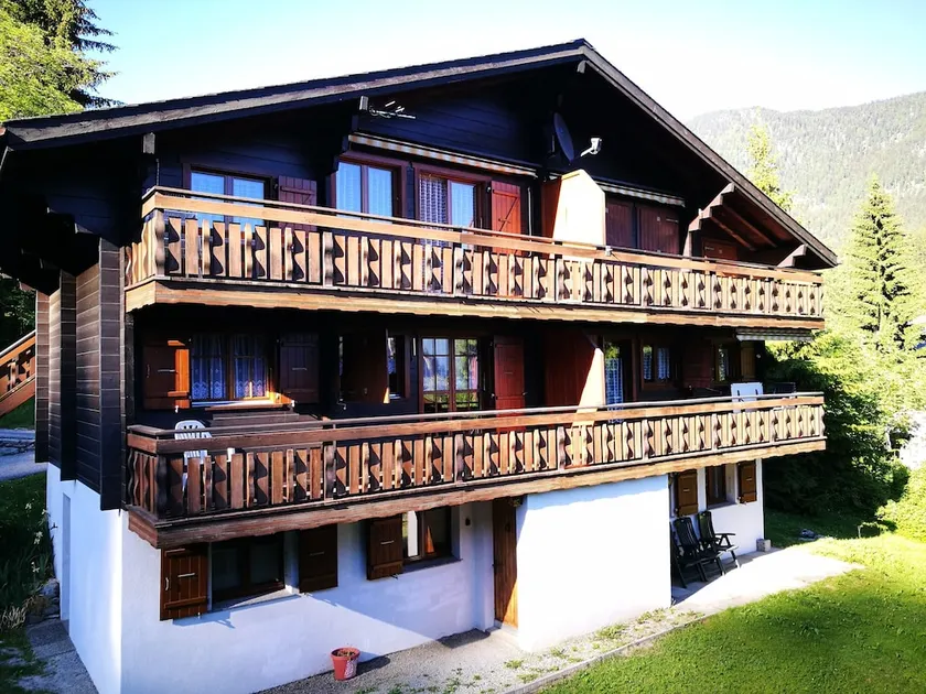 Ferienwohnung Blatten | Chalet Alpha - Image 1