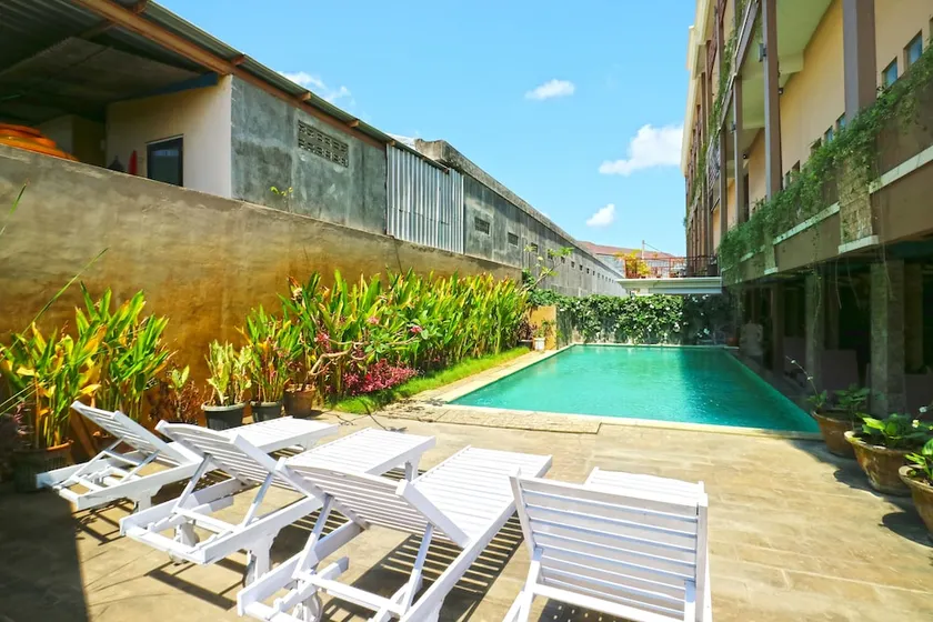 KOI Hotel & Residence - Image 1
