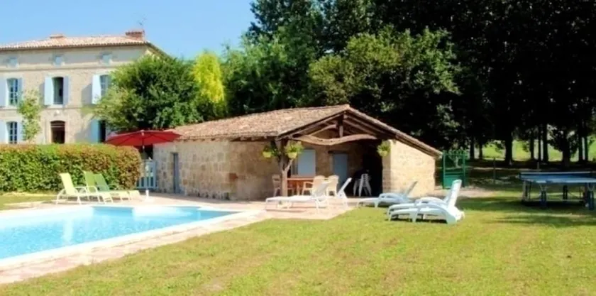 House With 2 Bedrooms in Puysserampion, With Wonderful City View, Shared Pool, Enclosed Garden - 150 km From the Beach - Image 1