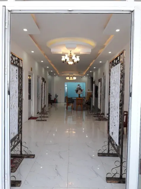 Anh Dao Hotel - Image 1