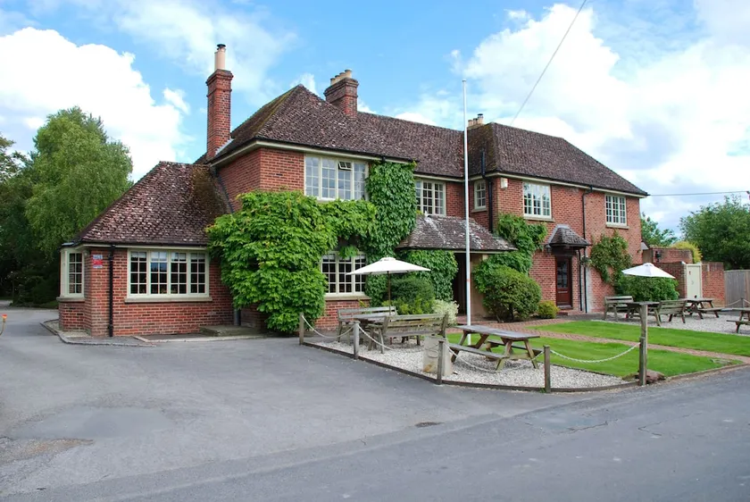 The Blowing Stone Inn - Image 1
