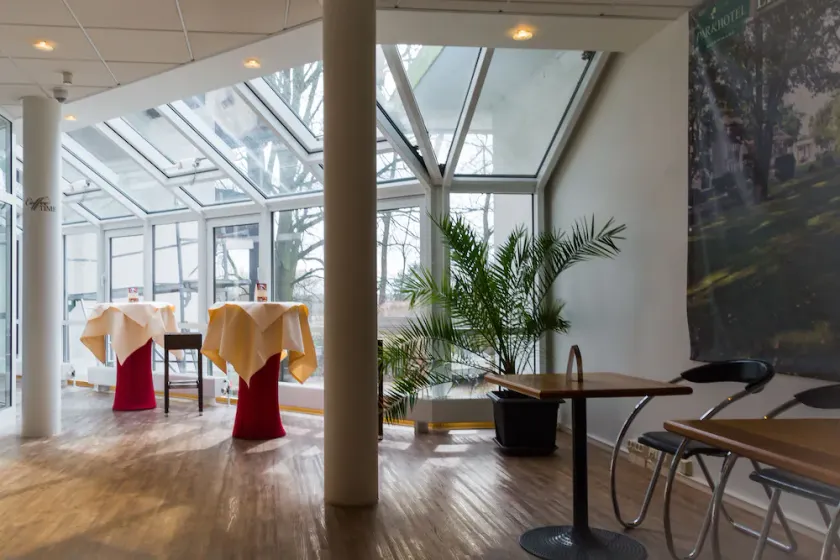 Parkhotel Frankfurt-Rodermark - Image 1
