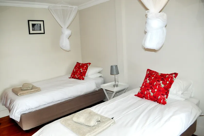 Fever Tree Manor - Image 1