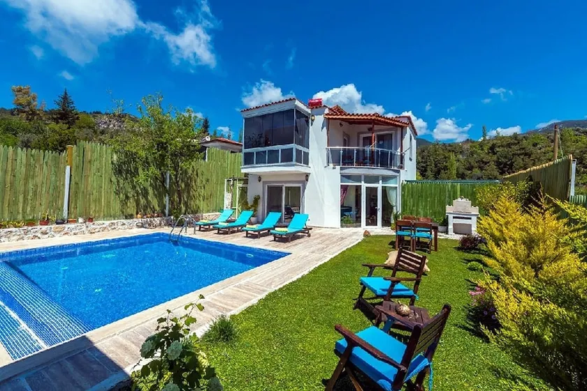 Villa Dere - Image 1