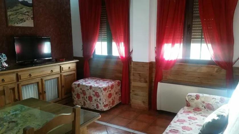 Casa Laheza - Image 1