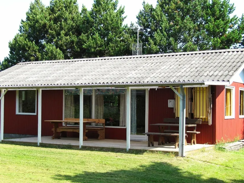 Ideal Holiday Home in Rødby With Roofed Terrace - Image 1