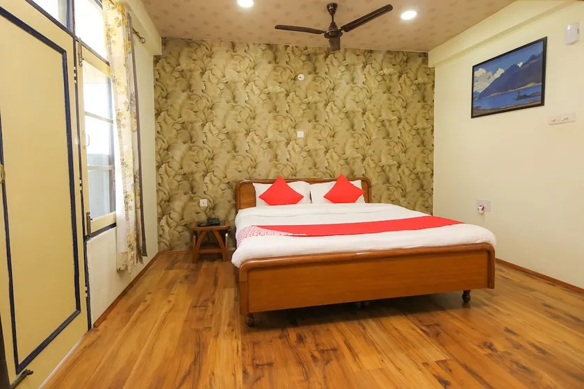 Hotel Isvara Inn By OYO Rooms - Image 1