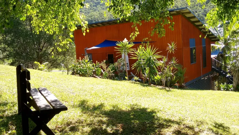 Cosy Romantic Cottage - Image 1