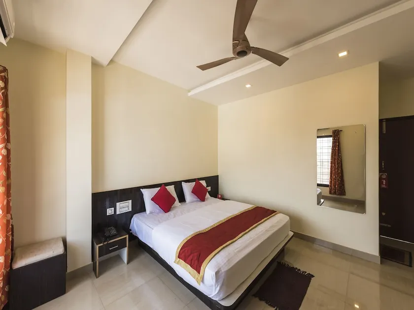 New Sri Venkatesha Residency - Image 1