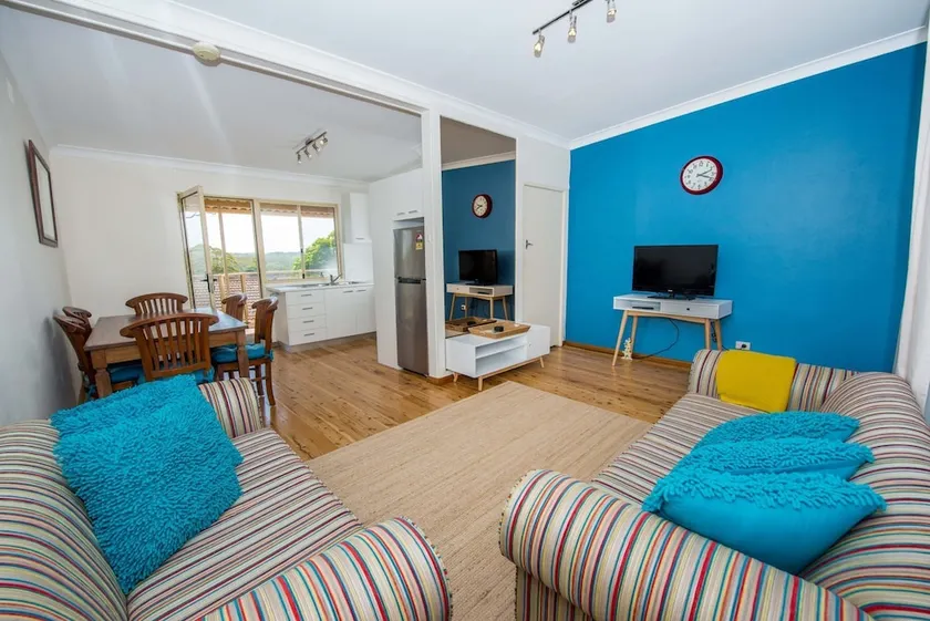 Victor Pde Unit 3/2 - Shoal Bay - Image 1