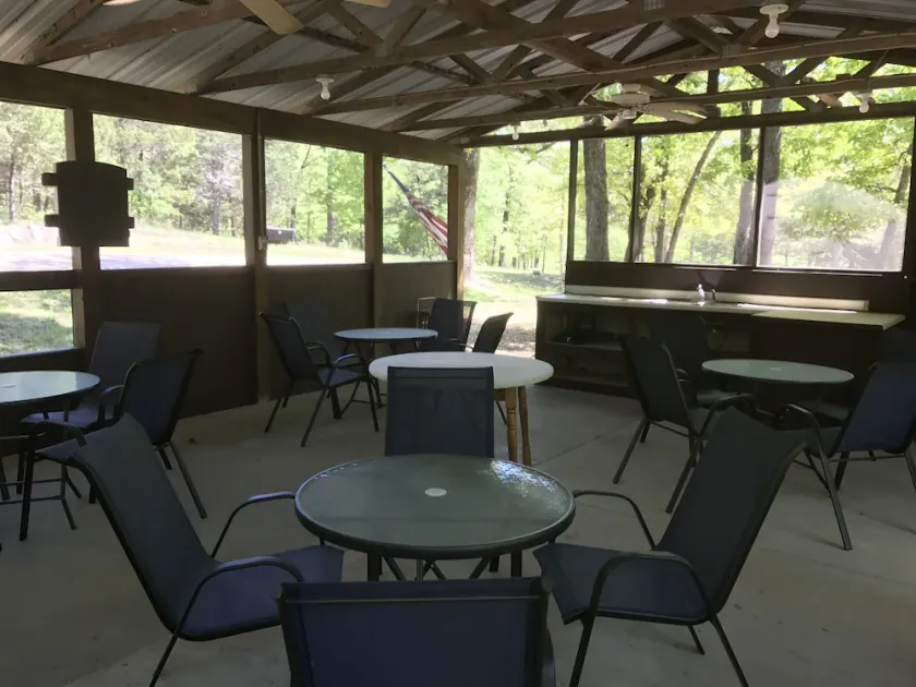 Norfork Lake Ozark Mountain Lodge - Image 1