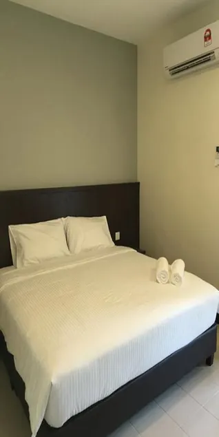 Kelibang Comfort Inn - Image 1