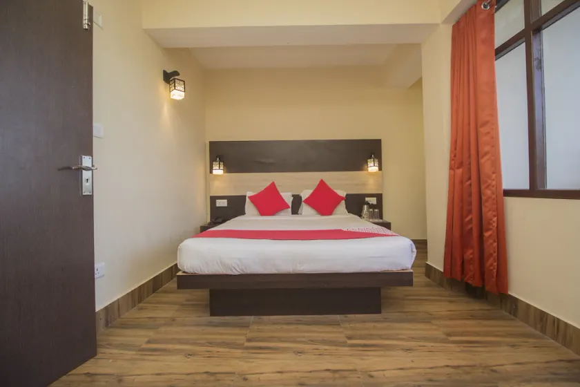 OYO 25087 Hotel Horizon - Image 1