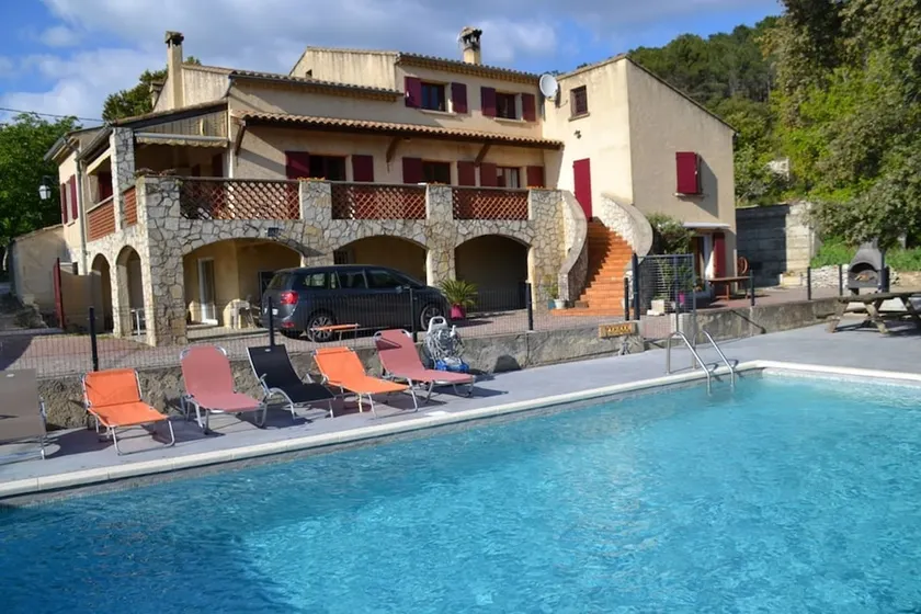 Domaine De Barry - Image 1