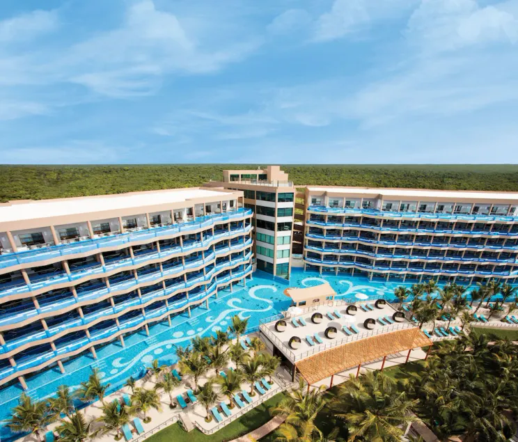 El Dorado Seaside Suites, Catamarán, Cenote & More Inclusive - Image 1