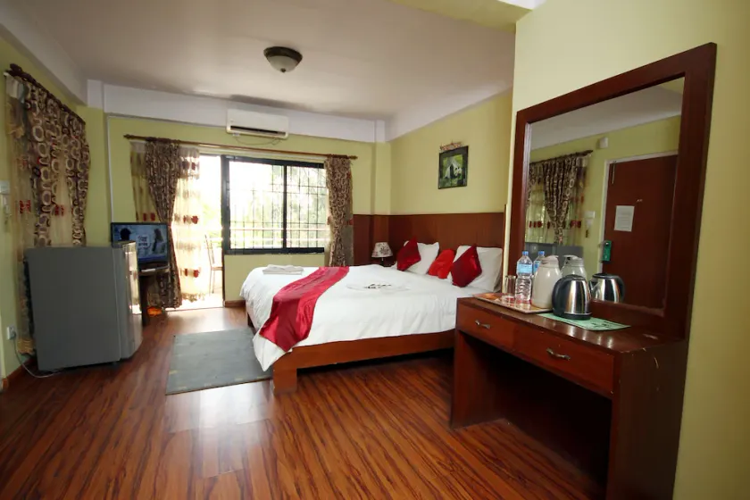 Classic Nepal Hotel - Image 1