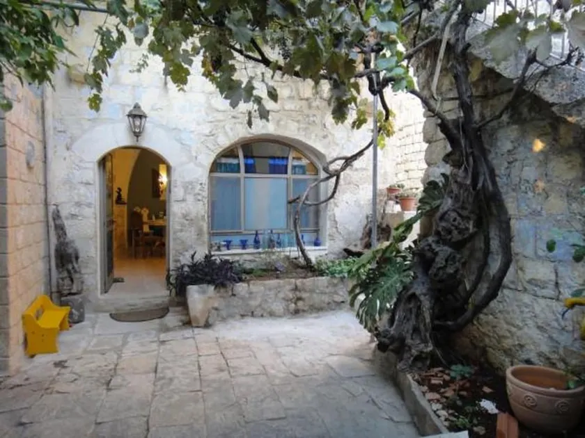 Zimmer Lemon Tree - Image 1