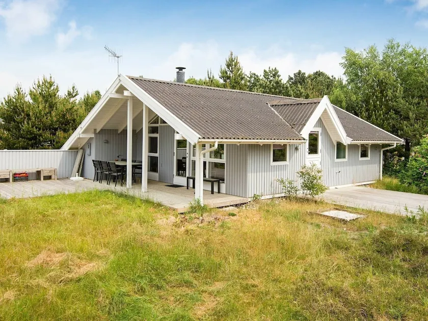 Quaint Holiday Home in Ebeltoft With Sea Nearby - Image 1