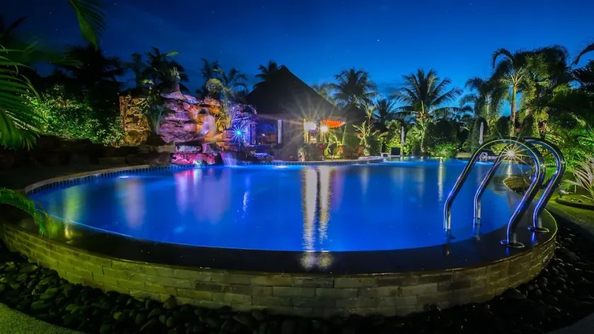 Two Tiger Resort & Spa - Image 1