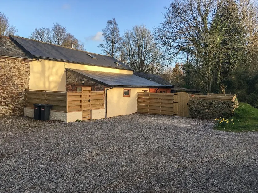 Stable Cottage - Image 1