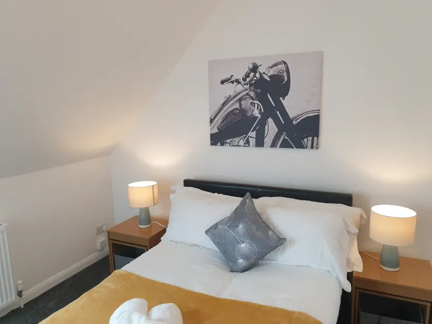 Marlow's Emerald 3 Bedroom House - Image 1
