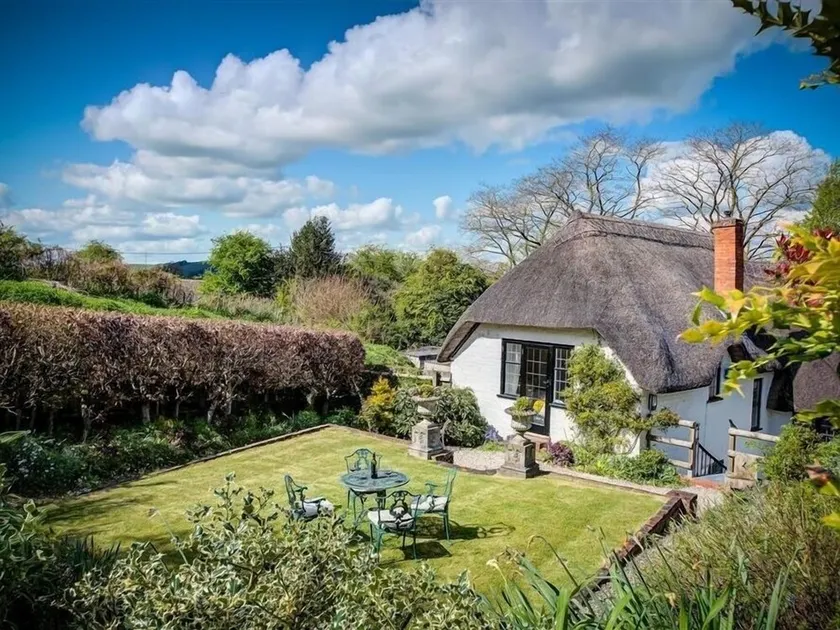 Foley's Cottage - Image 1
