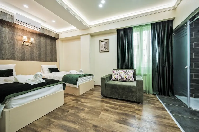 Sultan Hotel - Image 1