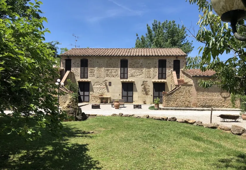 Casale San Giovanni - Image 1