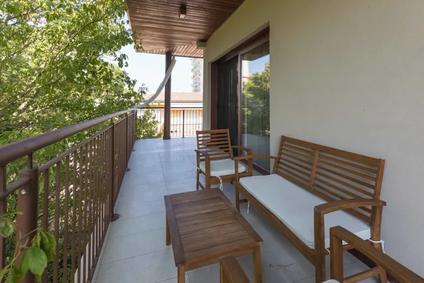 Tasso Apartments - Image 1