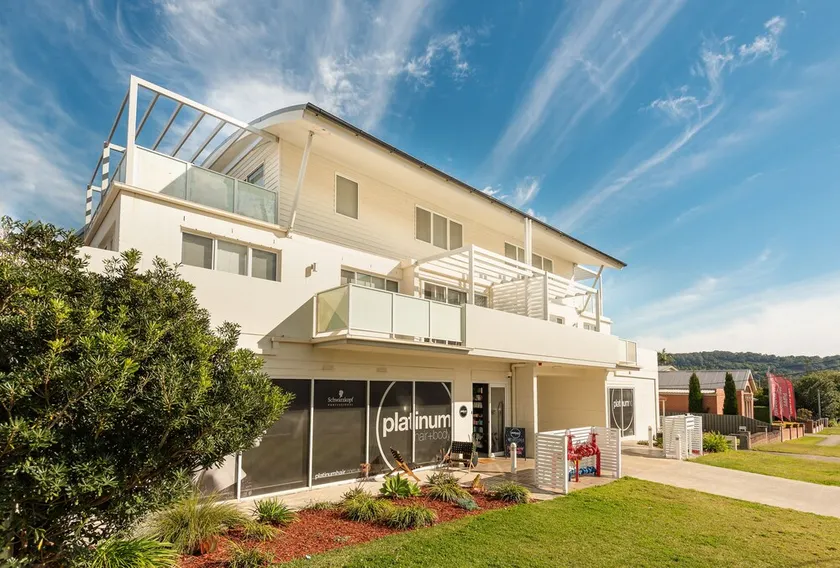 Warners Bay Apartments - Image 1