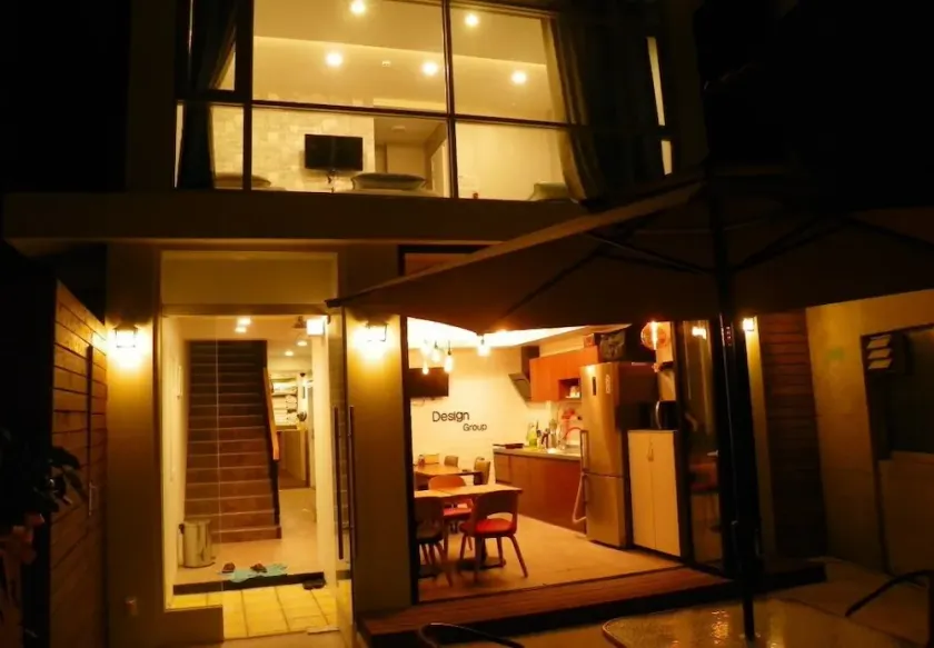 Feliz Casa Guest House - Image 1