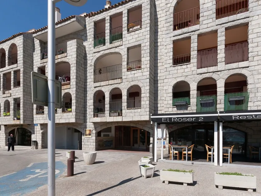 Luxury Apartment in L'Escala Catalonia with Beach nearby - Image 1