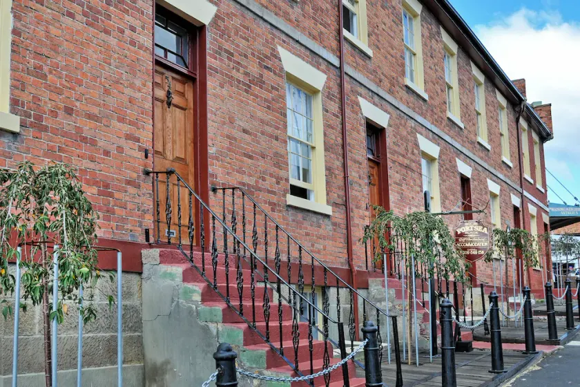 Portsea Place - Image 1