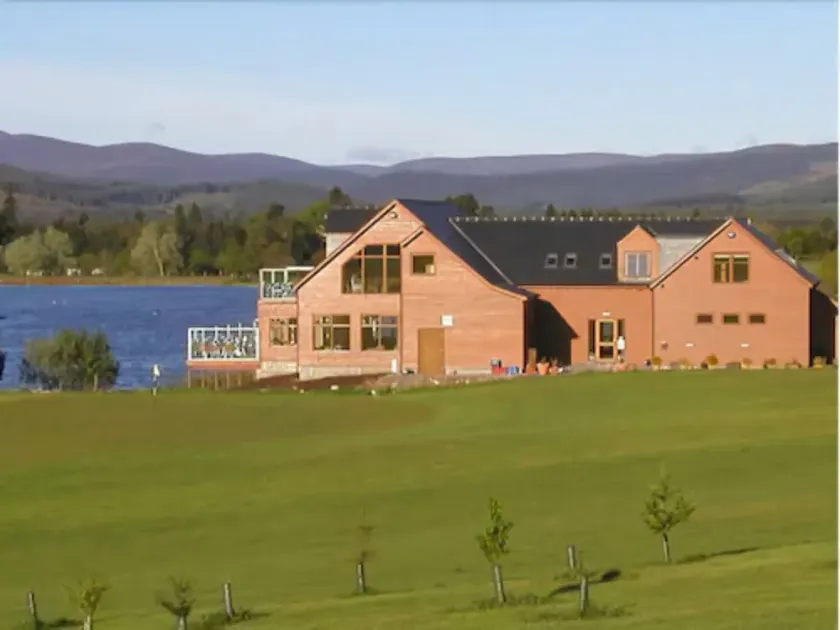 The Lodge on the Loch of Aboyne - Image 1