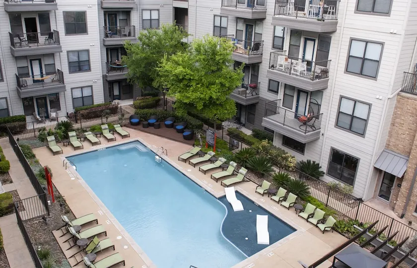 WanderJaunt - Nelson - 2BR - South Congress - Image 1