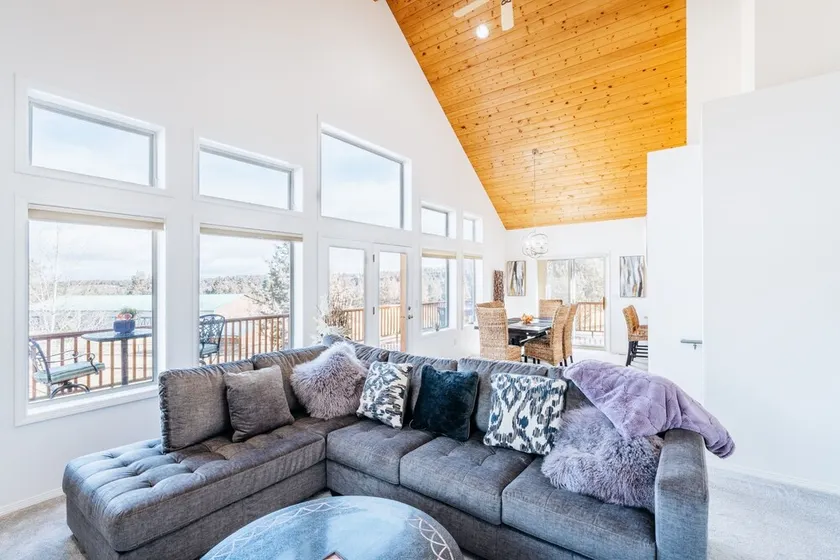 Tailwinds Farm Secluded On The River Amazing Views 4 Bedroom Estate - Image 1