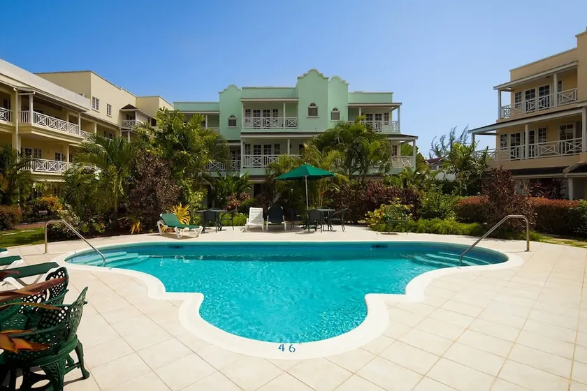 Margate Gardens 4 by Blue Sky Luxury - Image 1