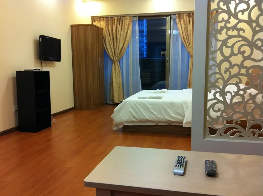 Kunming IC Holiday SOHO Hotel - Image 1