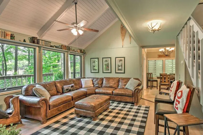Lakeview Bliss - Image 1