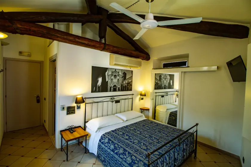 In Riva Al Lago B & B - Image 1