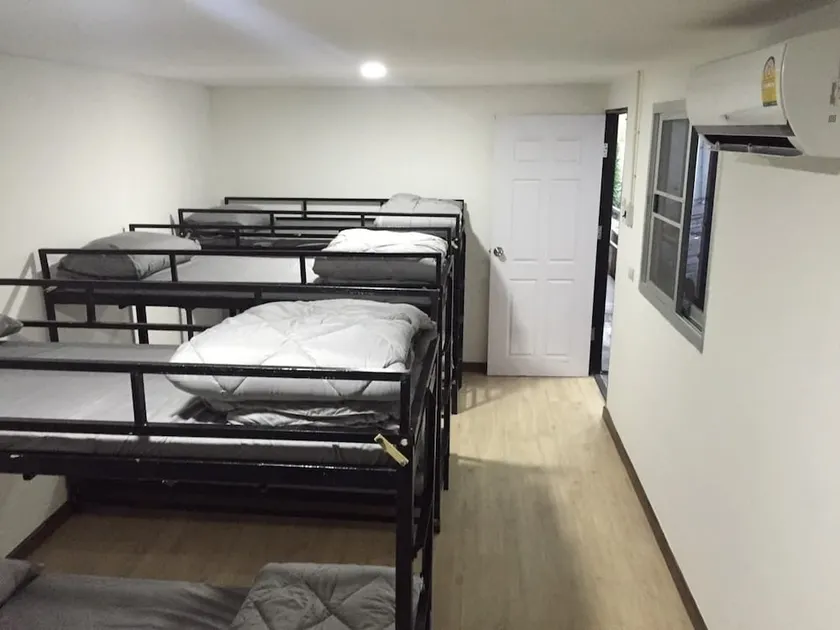 Krudam Gym Hostel - Image 1